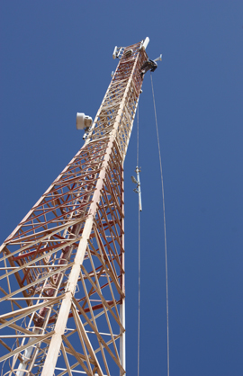 Installing Anemometers on Telecommunication Towers in Sahara Desert
